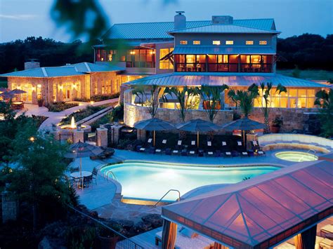 5 fabulous Austin hotel pools for an easy summer escape - CultureMap Austin