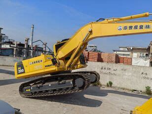 Komatsu PC200 Tracked Excavator For Sale China Shanghai GE30183