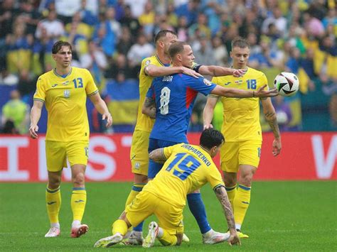 Fußball EM Ukraine dreht Spiel gegen Slowakei