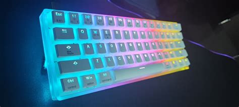 Teclado Mecánico Skyloong Gk61 Transparente En Español Rgb Cuotas sin