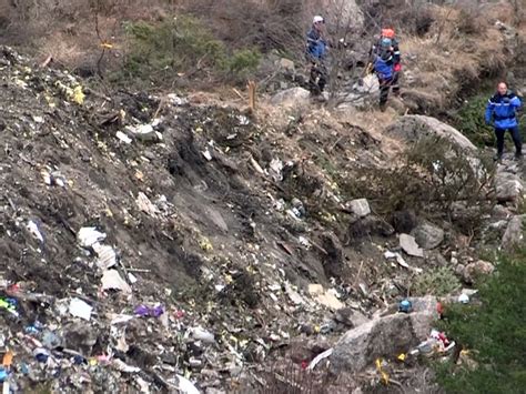 Germanwings Plane Crash Live British Victims Named As Investigation Continues In French Alps