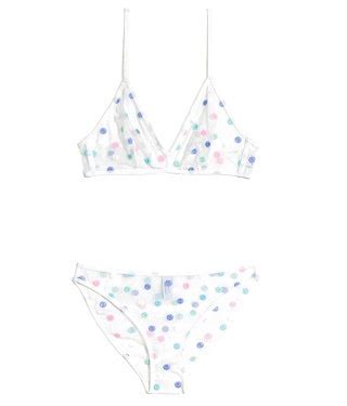 Parures De Lingerie Romantique Pour Un T Tr S L Ger Vogue France