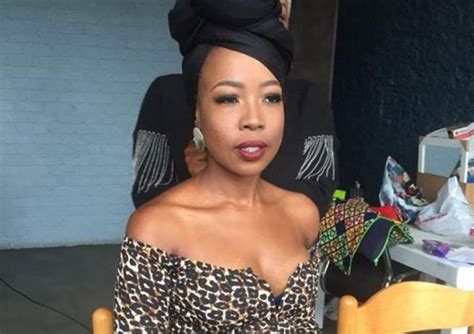 Ntsiki Mazwai throws shade at Mohale Motaung | Fakaza News