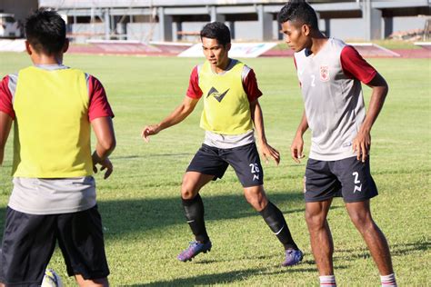 Borneo Fc Tantang Tim Malaysia Direncanakan Di Stadion Segiri