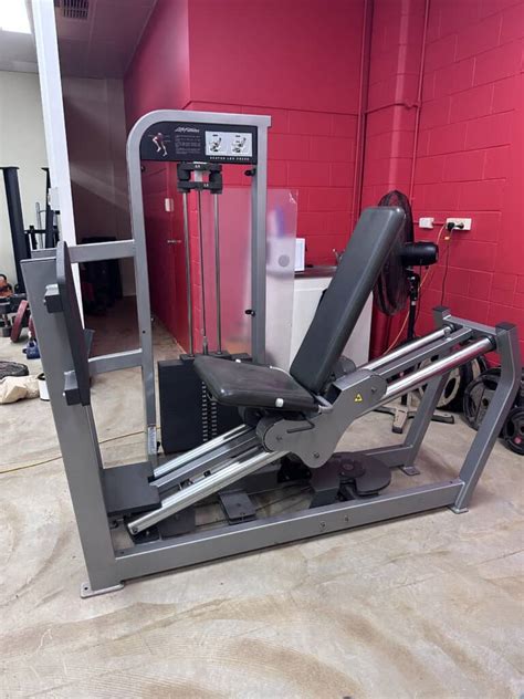 Life Fitness Pro2 Leg Press Grays Fitness