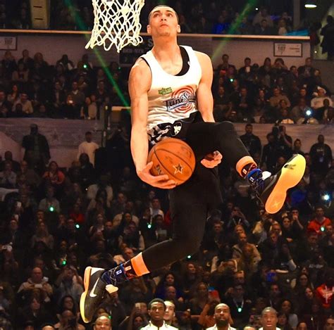 NBA Slam Dunk Contest 2015: Winner, Highlights, Scores and Twitter Reaction | Bleacher Report ...