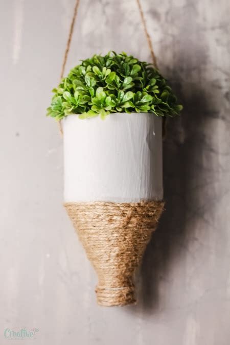 PLASTIC BOTTLE PLANTER - Craftfoxes