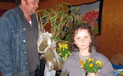 Printemps Belle Affluence La Bourse Aux Plantes Le T L Gramme