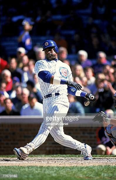 Sammy Sosa Cubs 1999 Photos And Premium High Res Pictures Getty Images