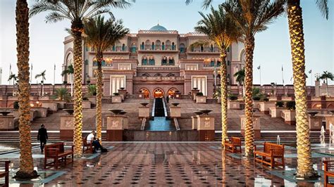 Top 10 Luxury Hotels in Dubai - Dubai Local