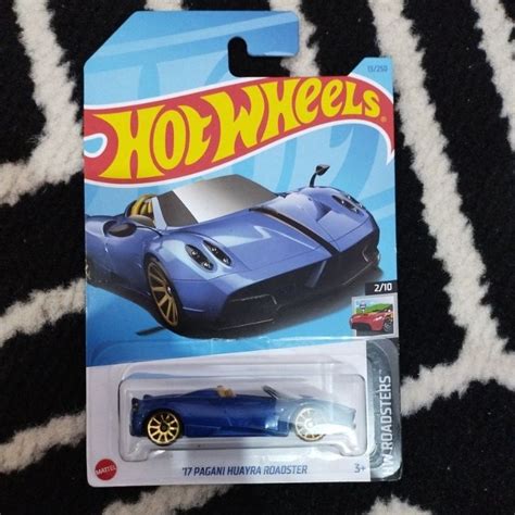 Jual Hotwheels 17 Pagani Huayra Roadster Shopee Indonesia