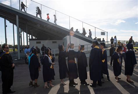 Graduation 2019: Oxford Academy, in Cypress, commencement photos ...