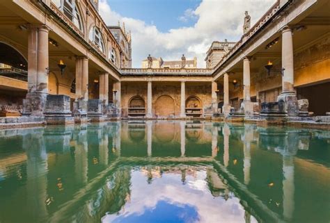 A La Découverte Des Thermes De Bath