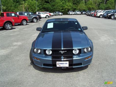 2005 Windveil Blue Metallic Ford Mustang Gt Deluxe Coupe 30367921 Photo 2 Car