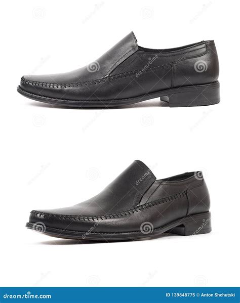 Zapato De Cuero Negro Masculino Cl Sico Aislado En Un Blanco Imagen De