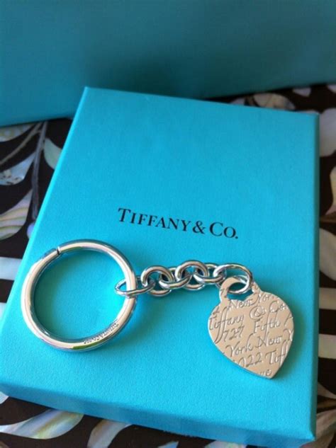 Tiffany key chain | Tiffany key, Keychain, Heart charm bracelet