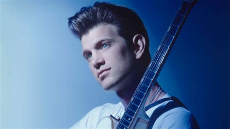 Chris Isaak Songs: 7 of The Crooner's Dreamiest Tones | Woman's World