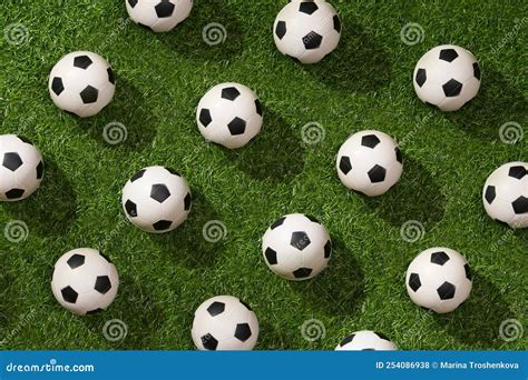 Seamless Pattern of Soccer Balls on Green Grass Soccer Field. Stock ...