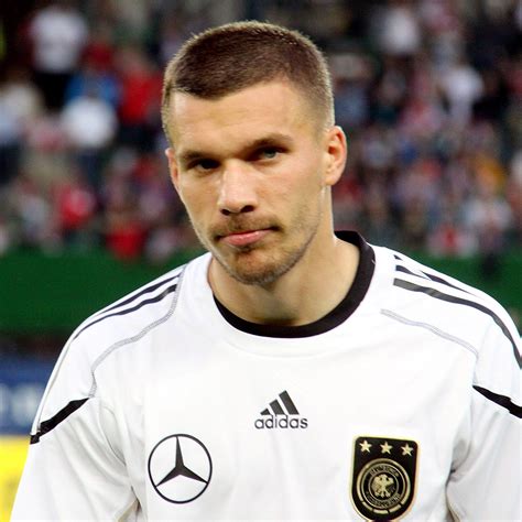 Lukas Podolski Wallpapers K Hd Lukas Podolski Backgrounds On