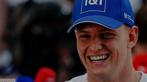 Michael Schumacher Son Fils Mick Amoureux Il D Voile Un Tout Premier