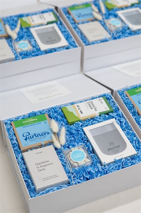 gallery luxury conference  gifts