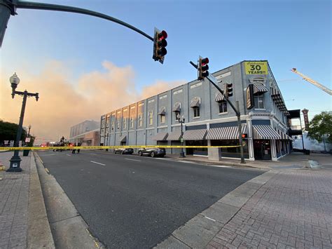 Sportspage/Humphrey’s in former Shreve Square downtown burns to the