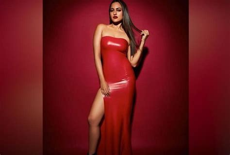 Sonakshi Sinha Ki Sexy Video Nangi Sexy Video Sex Pictures Pass