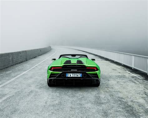 1280x1024 Lamborghini Huracan Evo Spyder Rear 4k Wallpaper 1280x1024