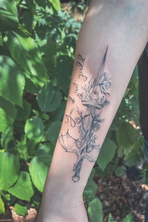 Throne Of Glass Tattoo Bookish Tattoos Book Inspired Tattoos Tattoos For Lovers