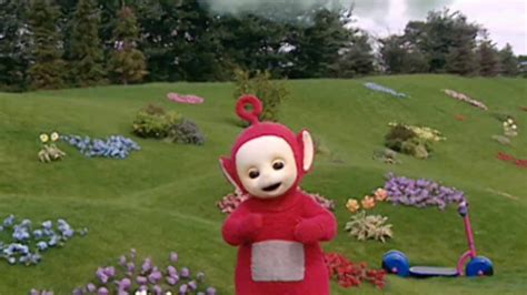 Watch Classic Teletubbies Season 7 Episode 14 Po Sings The Cloud Song