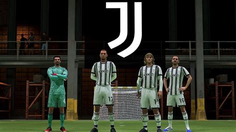 FIFA 23 Volta JUVENTUS CLASSIC VS REAL MADRID LEGENDARY PLAYERS