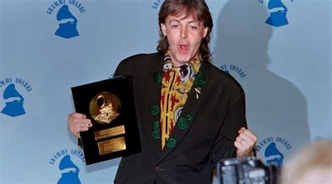 February 21 1990 Paul McCartney receives a Lifetime Achievement Grammy ...