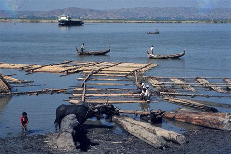 Irrawaddy River, Burma - Travel Photos by Galen R Frysinger, Sheboygan ...