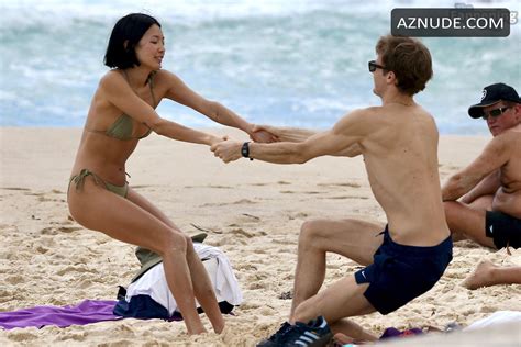 Yan Yan Chan Flaunts Her Sexy Bikini Body At Bronte Beach In Sydney AZNude