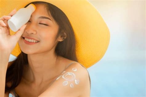 Perbedaan Sunscreen Dan Sunblock Yang Perlu Anda Tahu