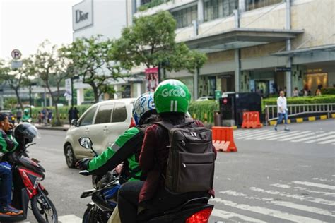 Cara Naik Grab Di Singapore Turis Wajib Tahu Kumparan