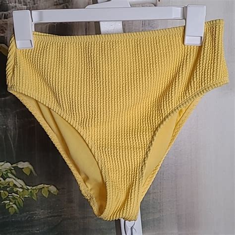 No Boundaries Swim No Boundaries Juniors Large 113 Ribbed Textured Yellow Bikini Swim Suit