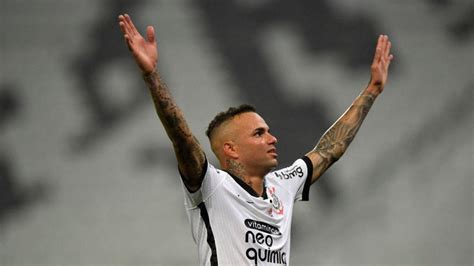 Adeptos Invadem Motel E Agridem Jogador Do Corinthians