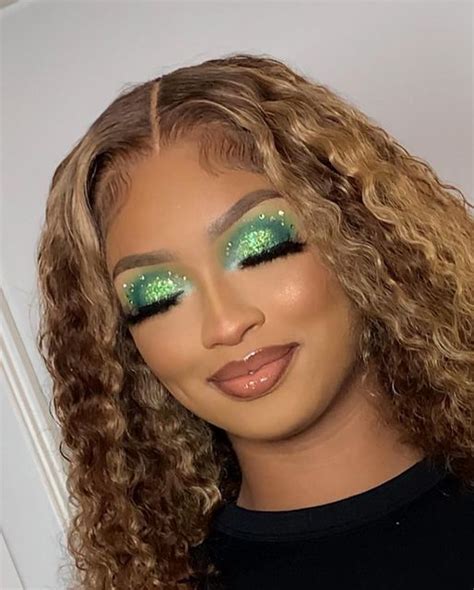 Jarry💕 on Instagram: " ️Green Glitter & Crystal Eyes ️ ️Product list ️ ...