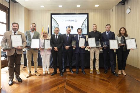 Fotos Grupo San Valero De Zaragoza Reconoce En Su Aniversario A M S