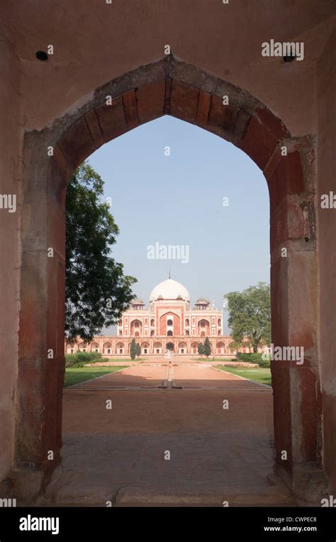 Humayun S Tomb Construction Hi Res Stock Photography And Images Alamy