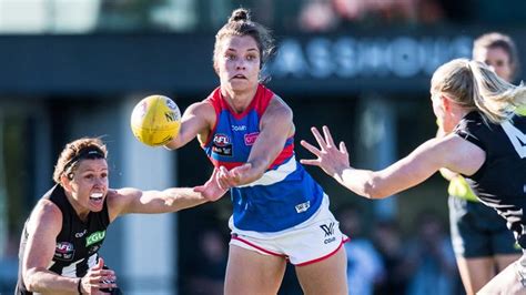 Aflw Womens Ellie Blackburn Bulldogs Born To Play In Womens League