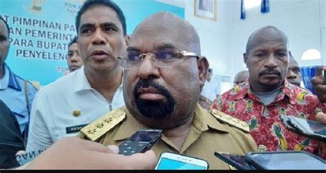 Penyaluran Dana Otsus Papua Di Era Lukas Enembe Capai Rp Triliun