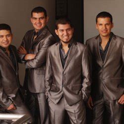 Los Titanes De Durango Lyrics Musixmatch