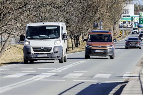 Wyprzedzanie Na Pasach Jaki Mandat Za Wyprzedzanie Na Przej Ciu Dla