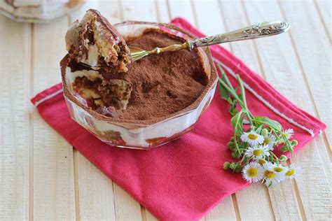 Tiramisù con panna la ricetta