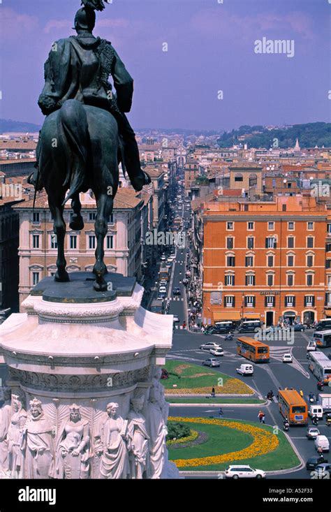 Piazza Venezia, Rome, Italy Stock Photo - Alamy