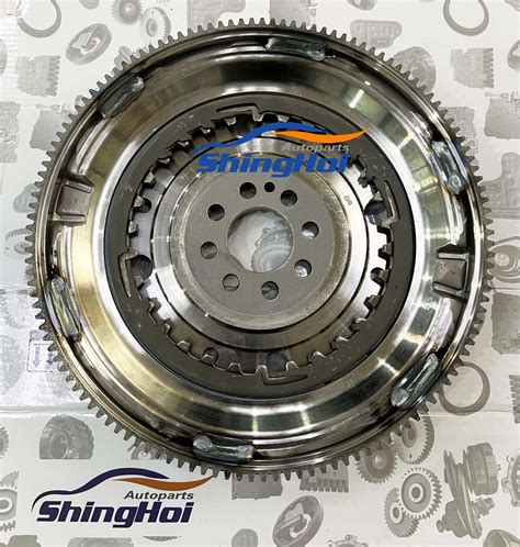 DSG DQ200 0AM Transmission Flywheel 8 Hole 132 Teeth Sheng Hai Auto