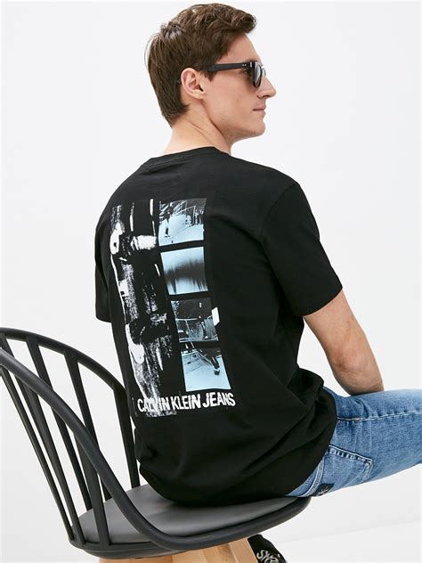 Футболки и поло Calvin Klein Jeans J30J317495_BEH для мужчин, цвет ...