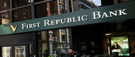 Pnc Jpmorgan Putting In Final Bids For First Republic Bank In Fdic Auction